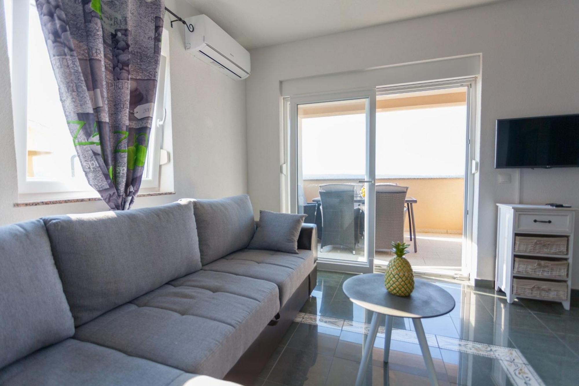 Luxury Villa Allen With Pool Klimno Room photo